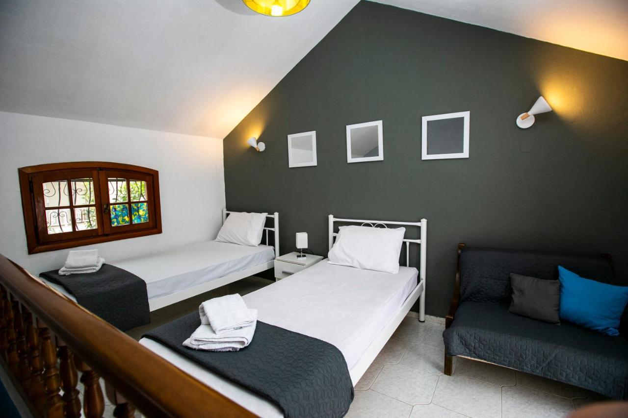 Villa Kouf Nea Iraklitsa Exteriör bild